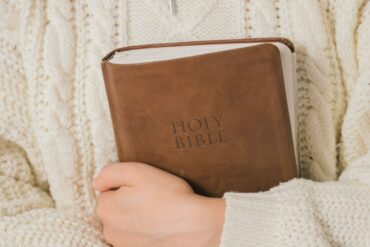 Sacrifícios vãos: quando o zelo religioso esconde a desobediência